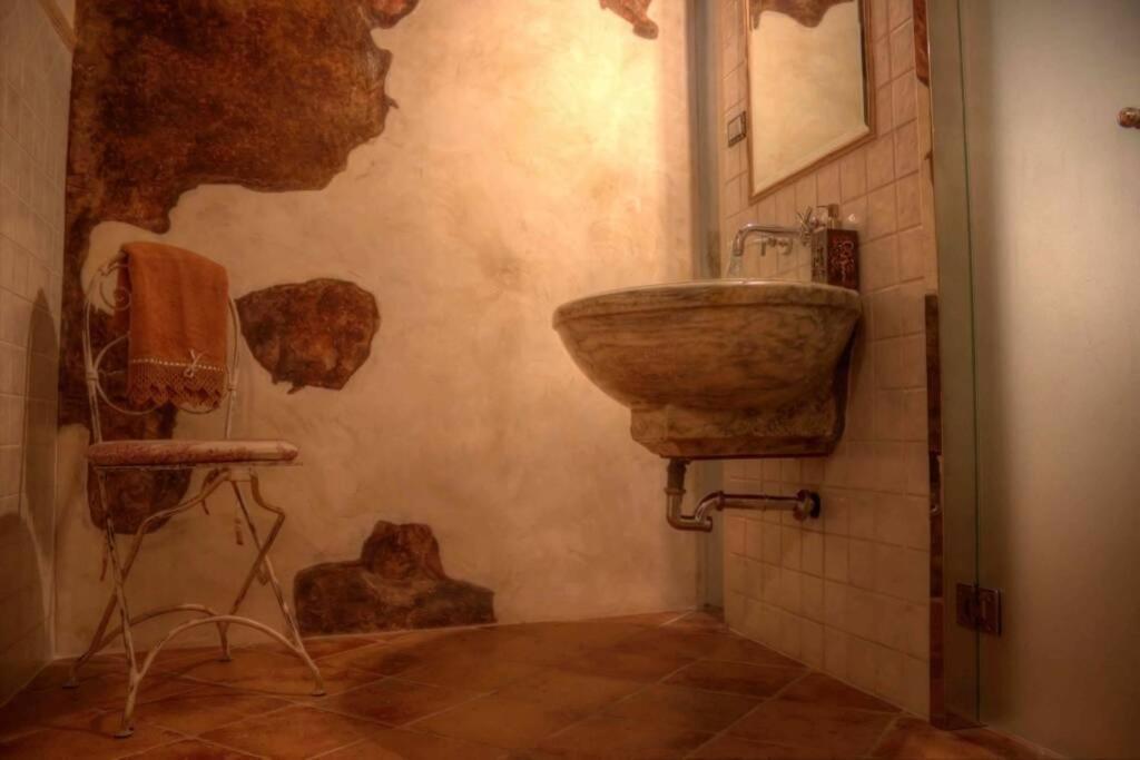 Santa Maria Ad Valetudinarium Daire Abbadia San Salvator Dış mekan fotoğraf